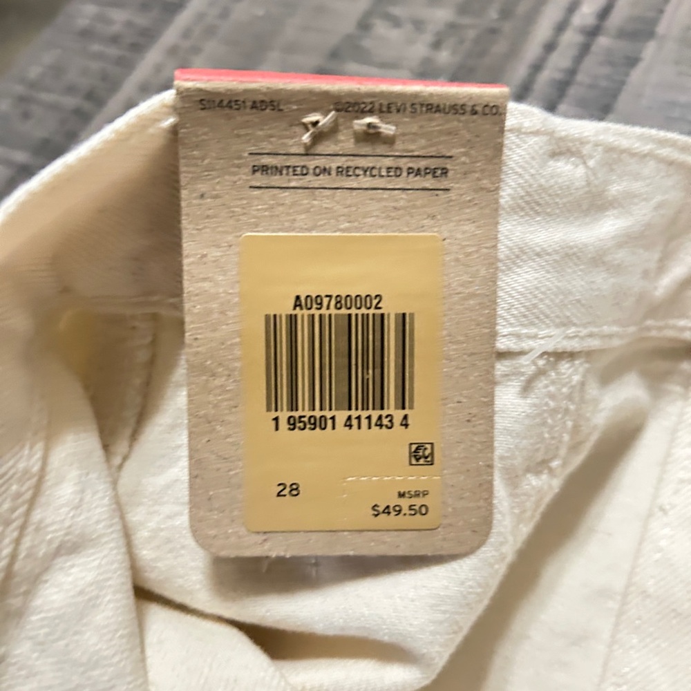 Levi's Cream/White Button-Front Mini Skirt Size 28 - Picture 10 of 10